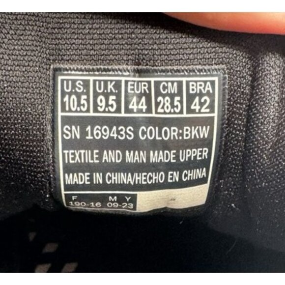 Skechers Men's Size D'Lux Ultra Sneaker Comfortable Super  Shoes SIZE 10.5 - Picture 9 of 9